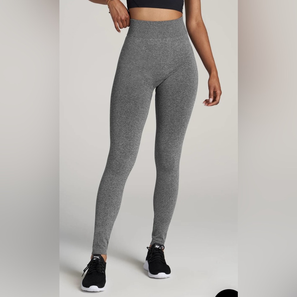 American Tall seamless black & gray leggings